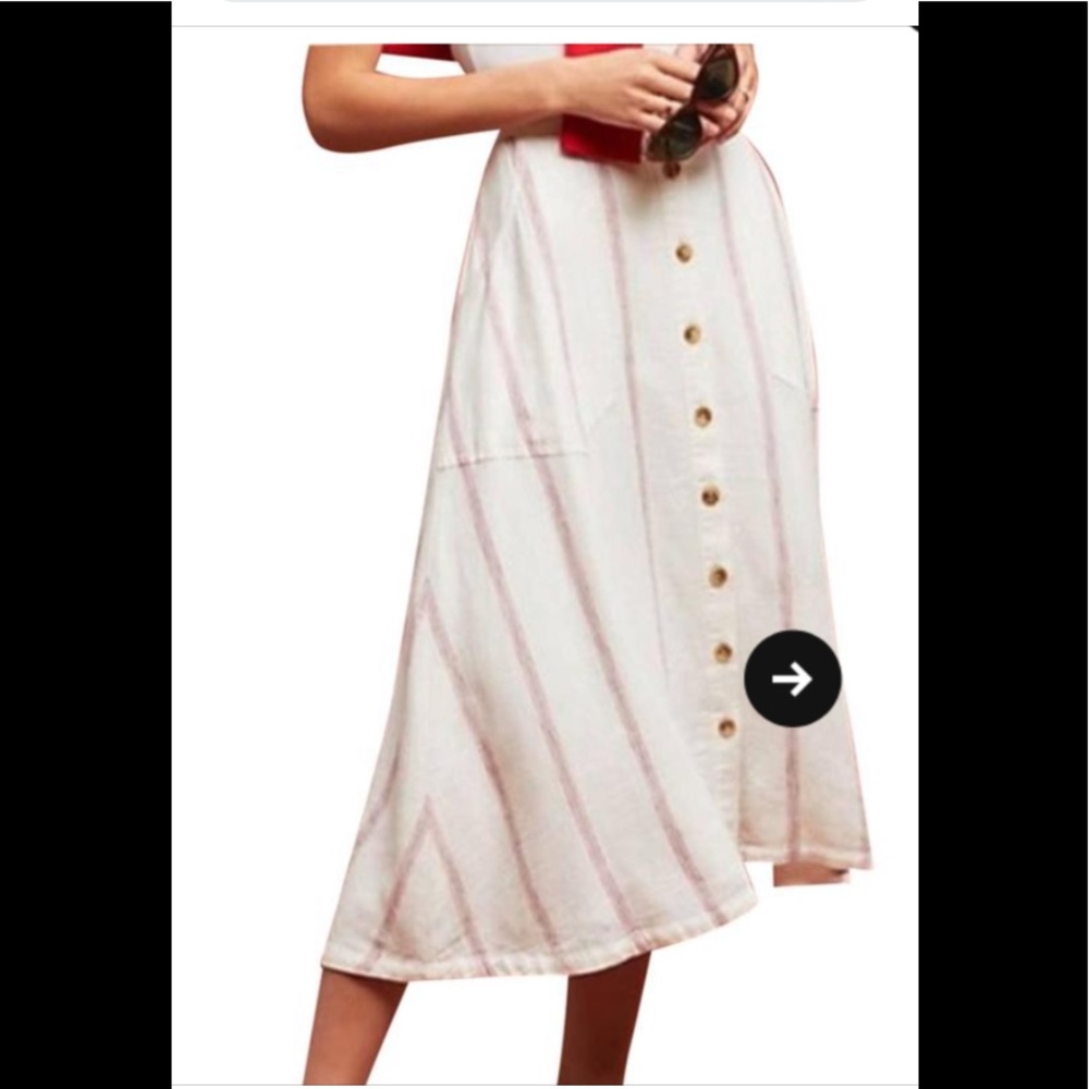 Anthropologie ivory & red stripe skirt. Fully lined. Button front. Pockets.